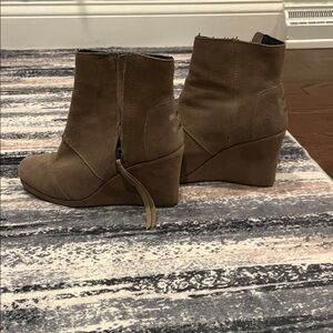 Toms Brown Wedge Ankle Booties